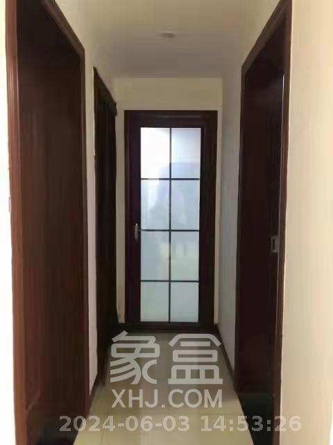润芳园  3室2厅1卫   2200.00元/月室内图