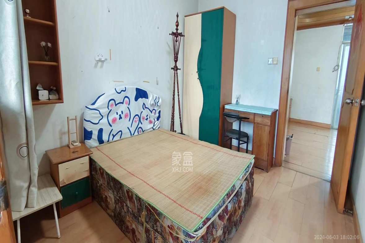 动力南苑  2室1厅1卫    1400.0元/月室内图