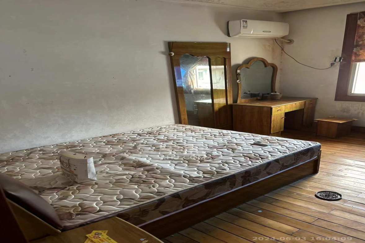 汽制宿舍  2室2厅1卫    1200.0元/月室内图