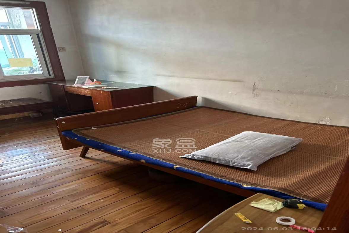 汽制宿舍  2室2厅1卫    1200.0元/月室内图