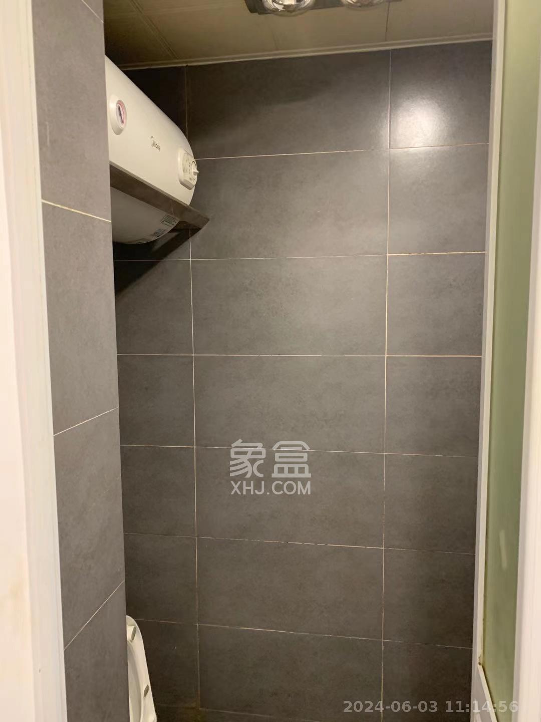 叠彩兰亭  1室1厅1卫    1100.0元/月