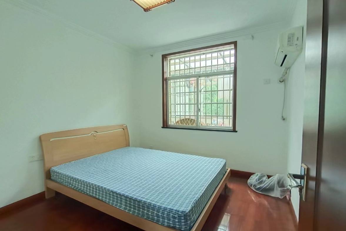马良小区  4室2厅2卫   54.80万室内图
