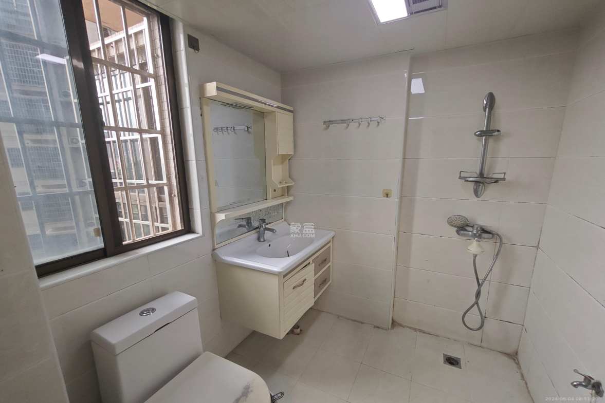 建鑫二期  3室2厅1卫   1500.00元/月室内图