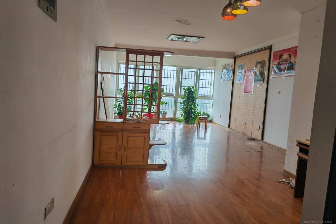 鑫天山城明珠  2室2厅1卫   1200.00元/月室内图