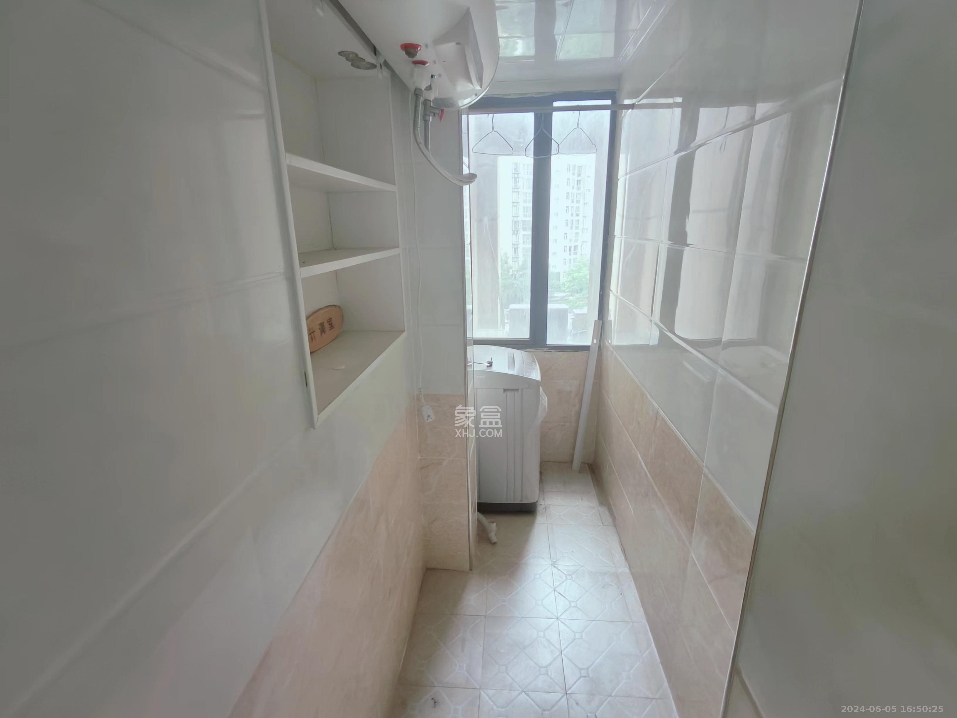 雅阁国际   71.0㎡      2200.0元/月室内图