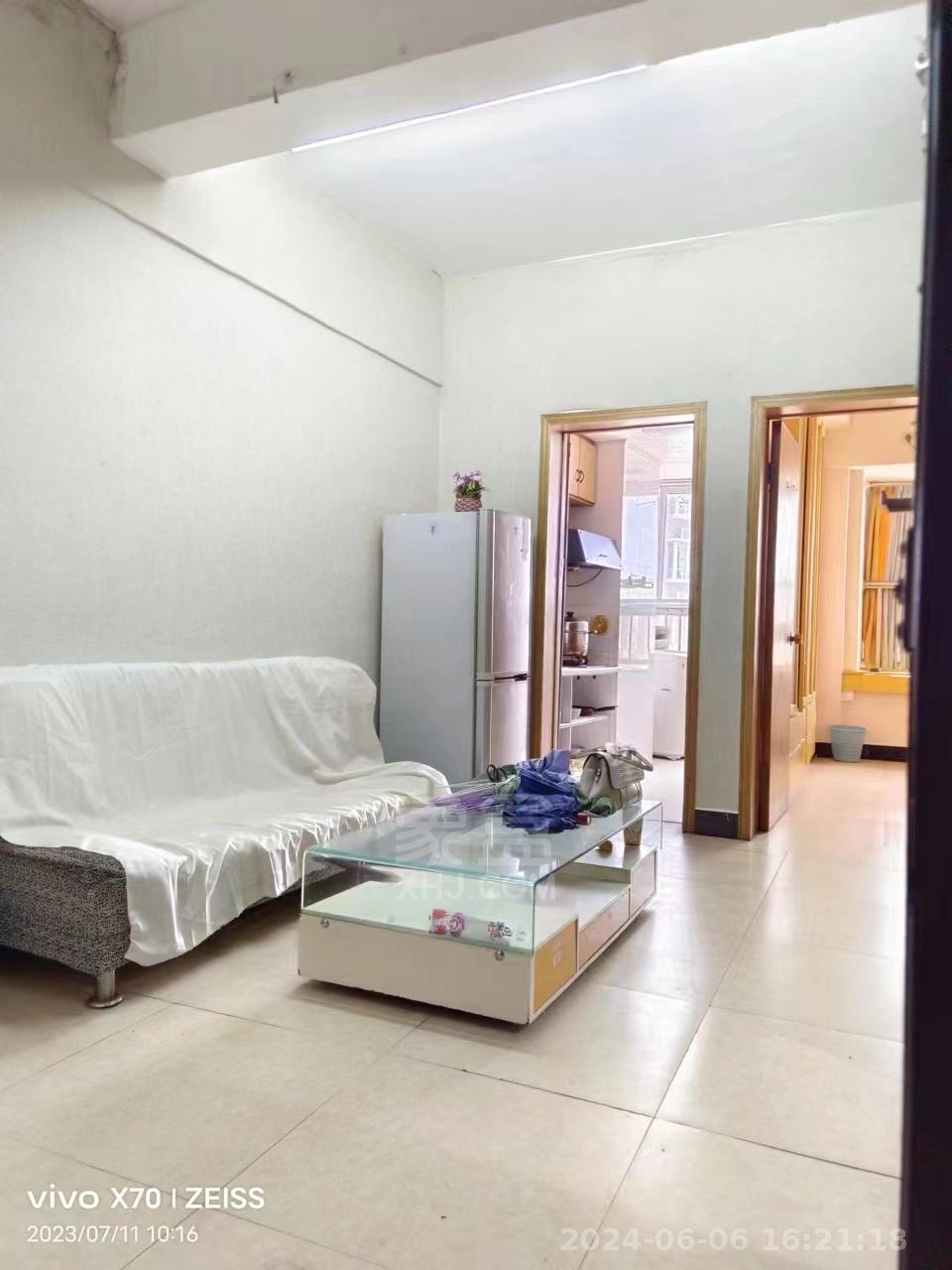 天赐万象汇  1室0厅1卫    1100.0元/月