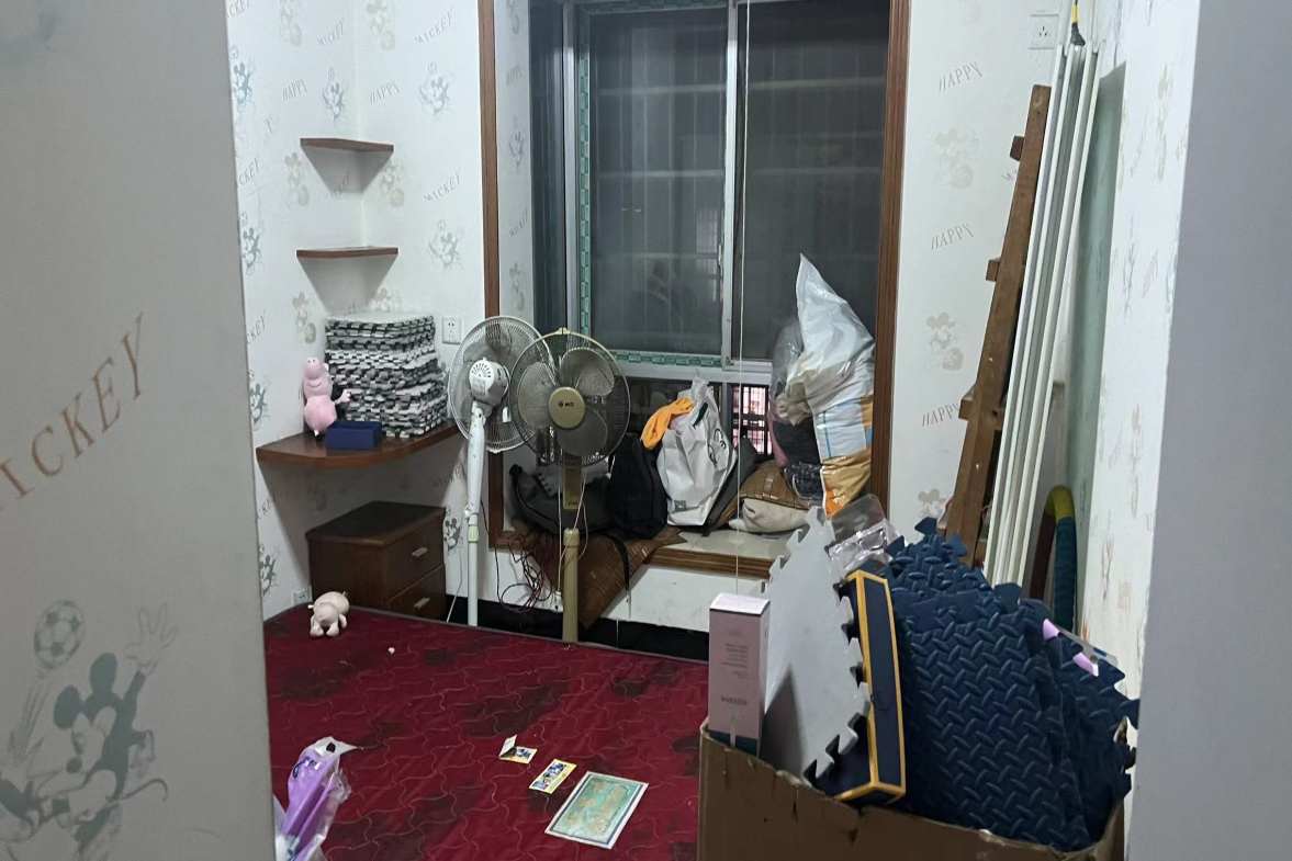 湘中北苑  2室2厅1卫    26.8万 湘中北苑  2室2厅1卫    26.8万客厅