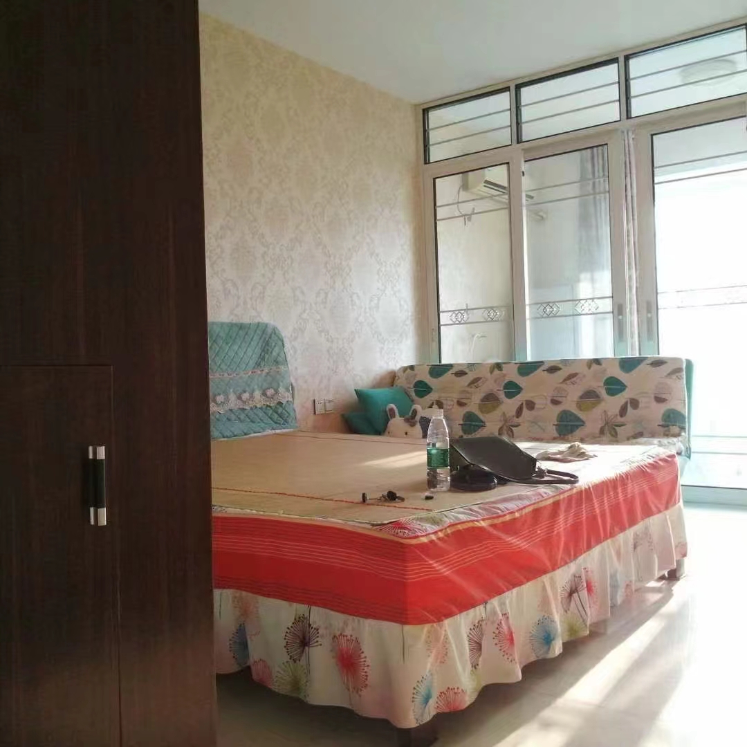 星海名都  1室1厅1卫    16.0万