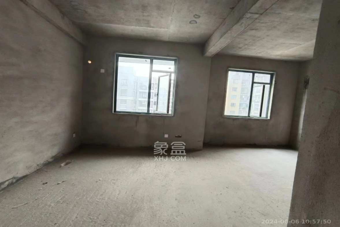 金桂小区二期  3室2厅2卫    1400.0元/月室内图