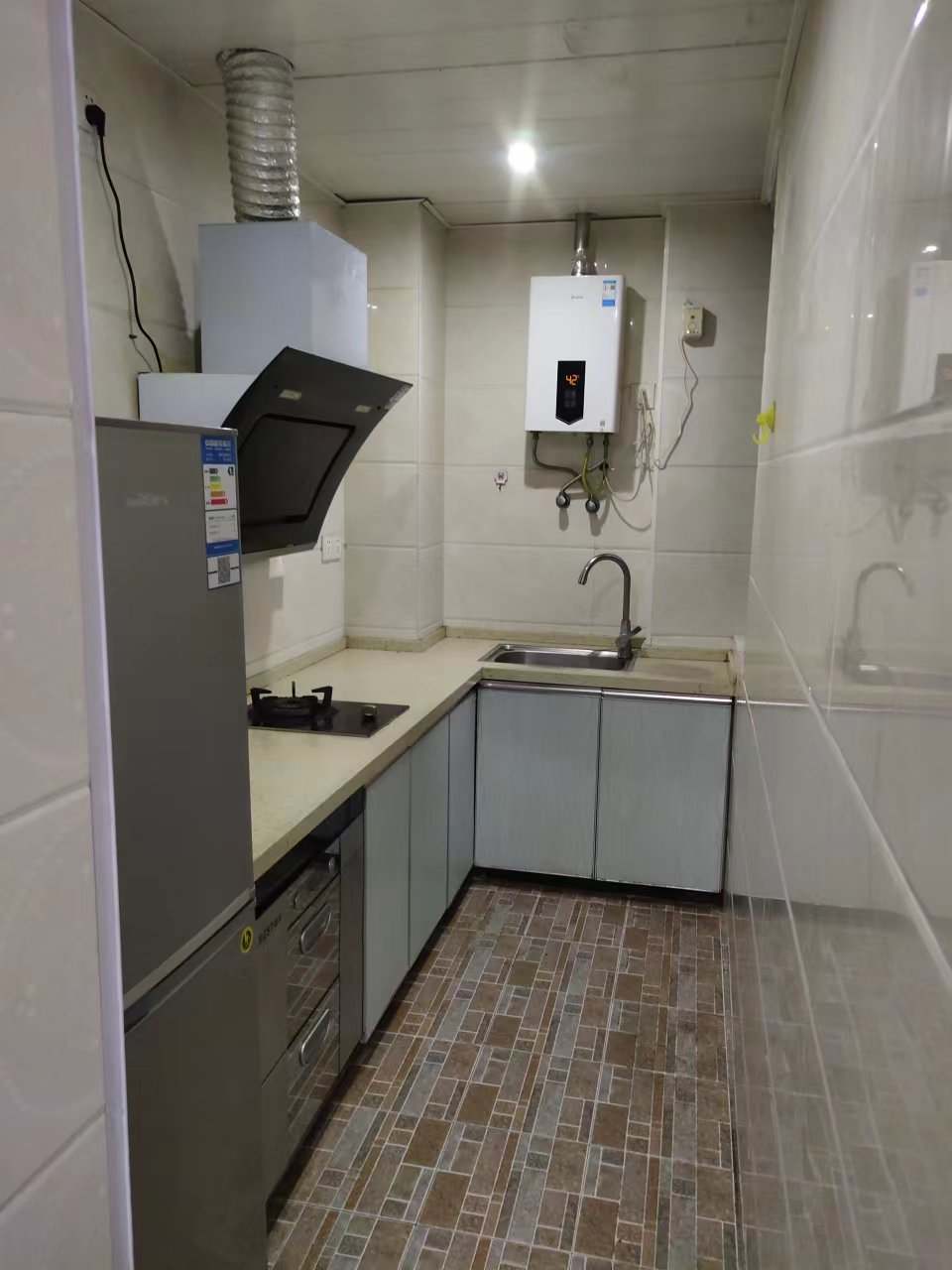 明兴翰苑一期  2室2厅1卫   1600.00元/月室内图