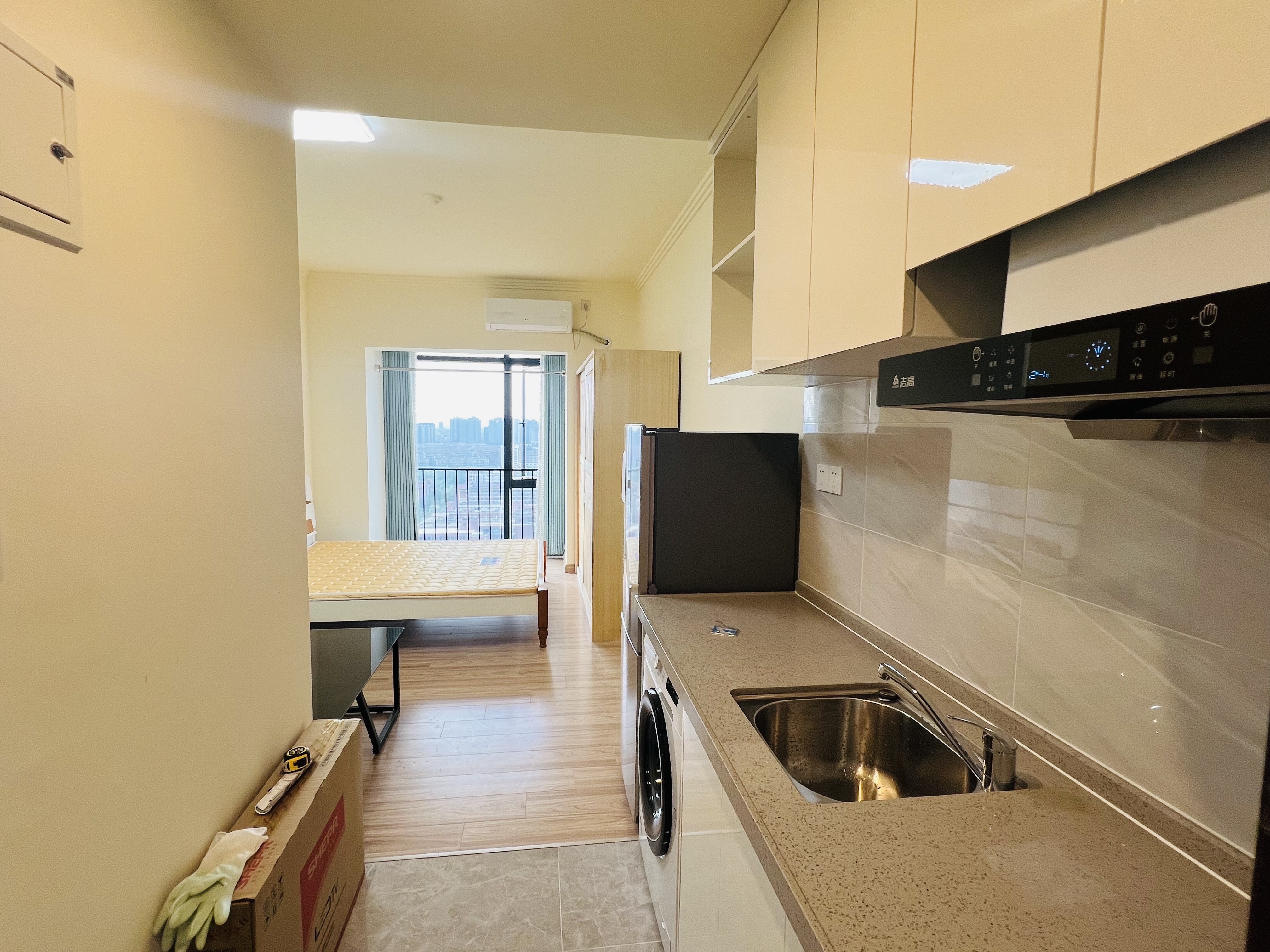 碧桂园壹中心  1室1厅1卫    1280.0元/月