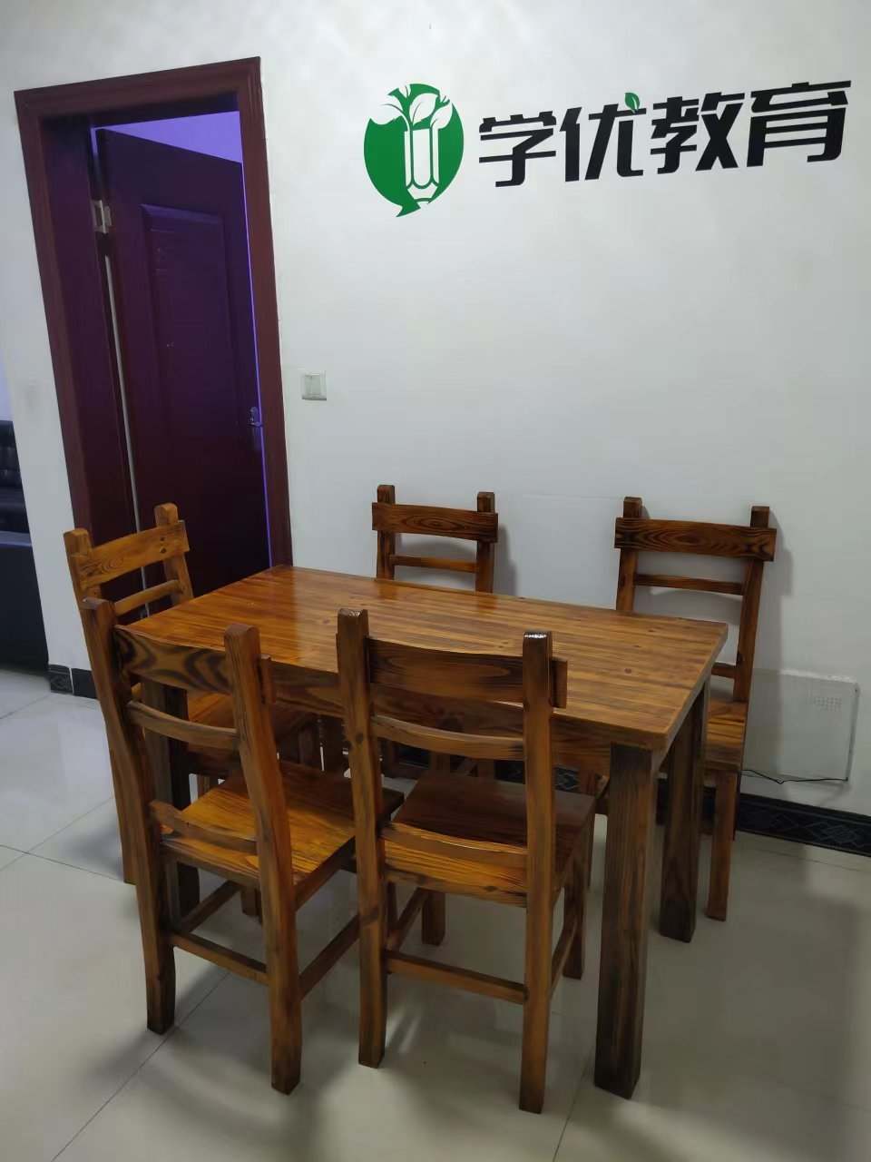 明兴翰苑一期  2室2厅1卫   1600.00元/月室内图