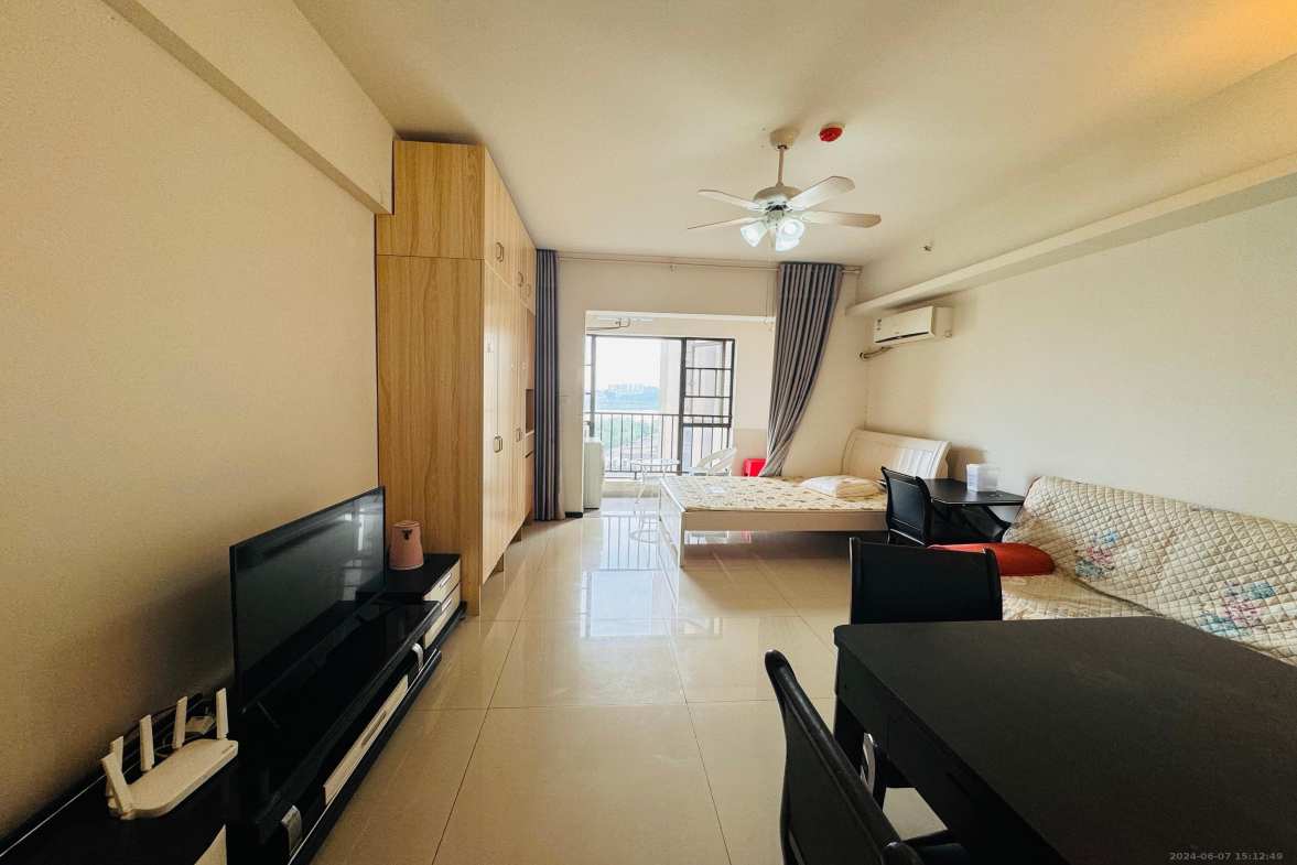 中泰财富湘江  1室0厅1卫    1300.0元/月室内图