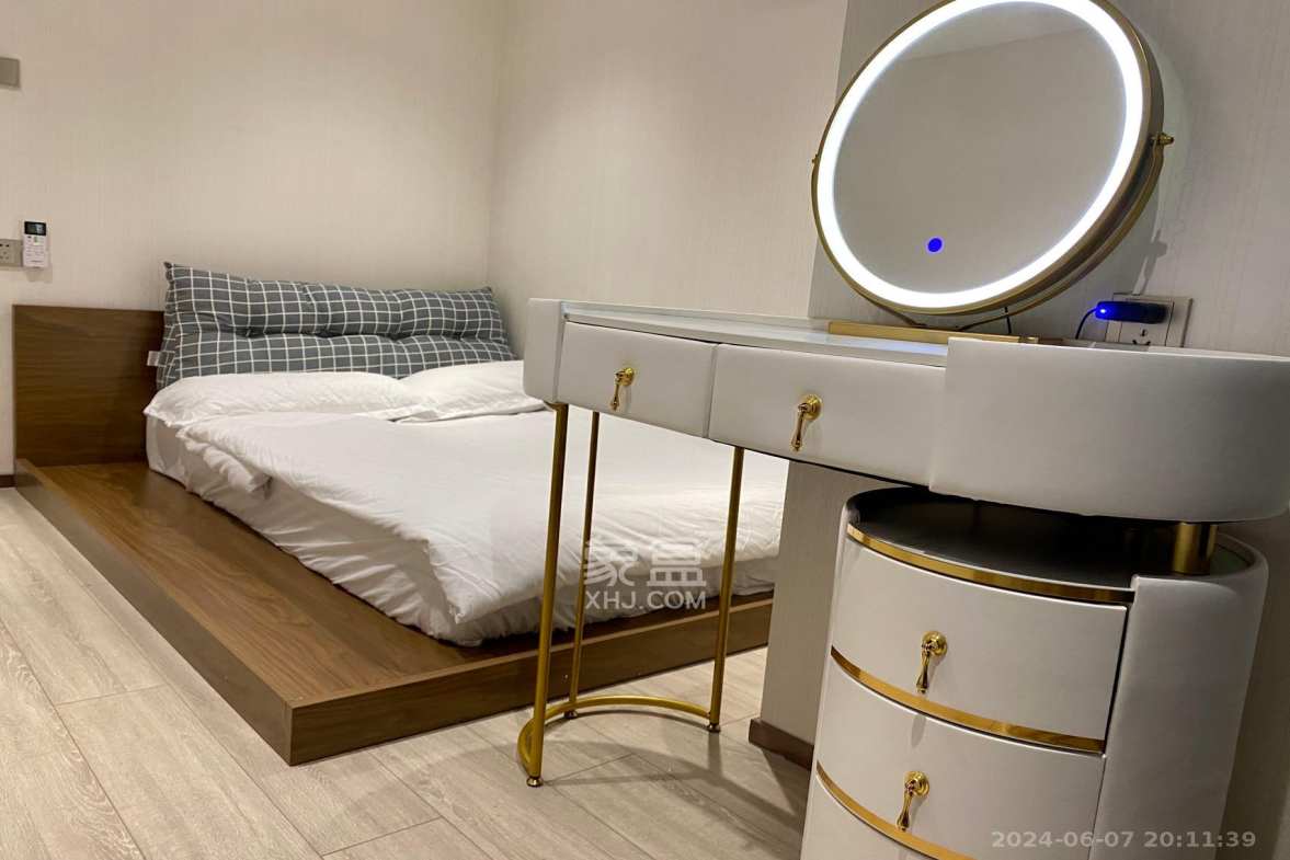 华远华时代  3室2厅2卫    5200.0元/月室内图