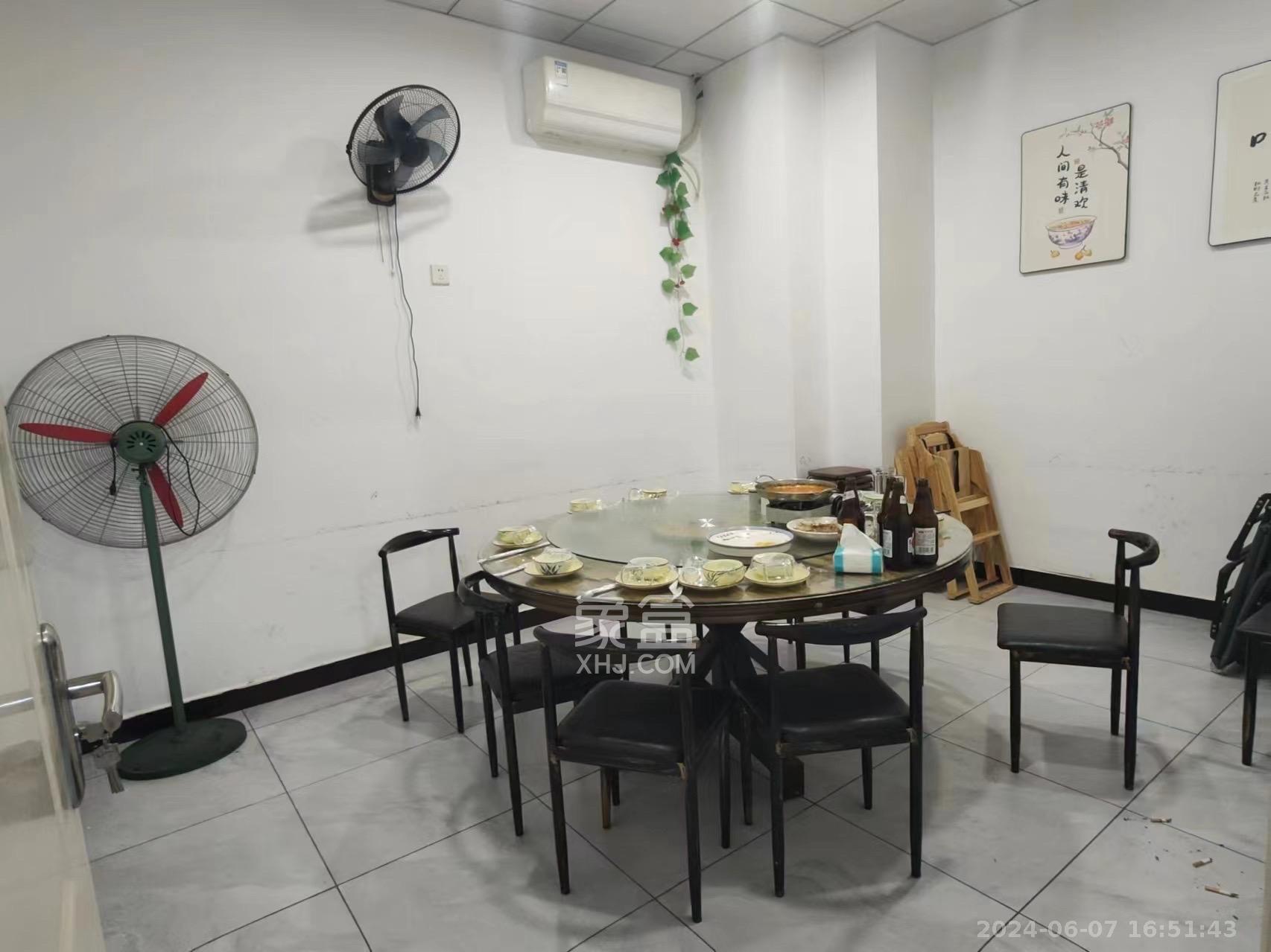 佳兆业云顶都汇   68.44㎡      10666.0元/月室内图