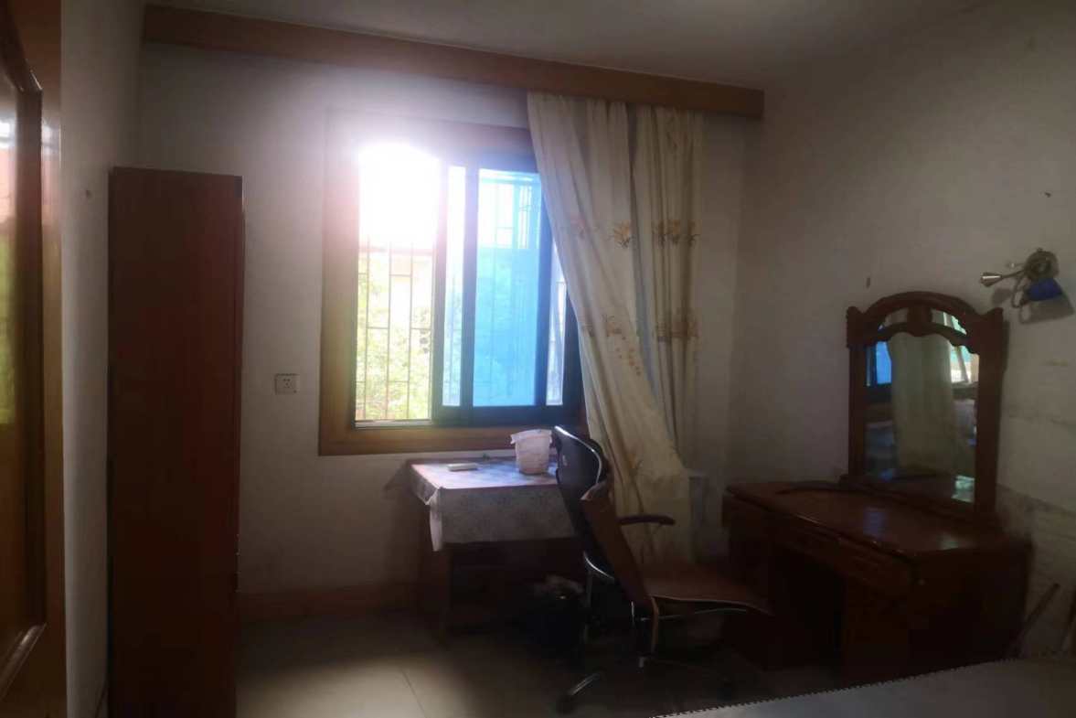 电力局家属楼  2室1厅1卫    800.0元/月室内图1