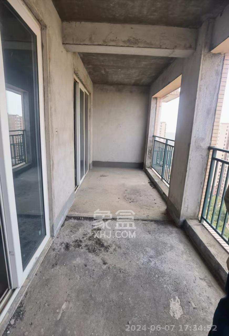 丽发新城 0室0厅0卫 1700.0元/月 丽发新城 0室0厅0卫 1700.0元/月室内图