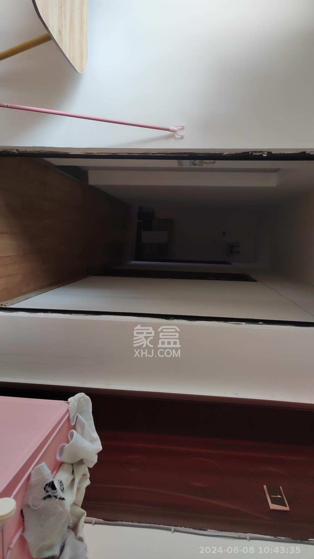 华润凤凰城二期  4室2厅0卫    900.0元/月室内图