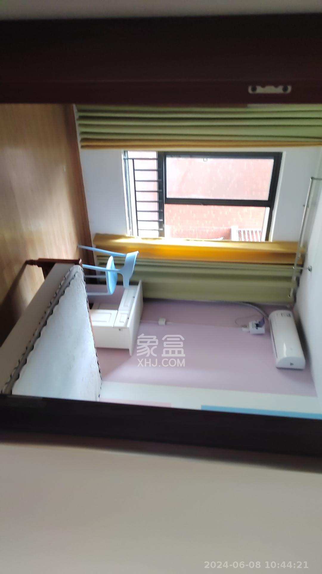 华润凤凰城二期  4室2厅0卫    900.0元/月室内图