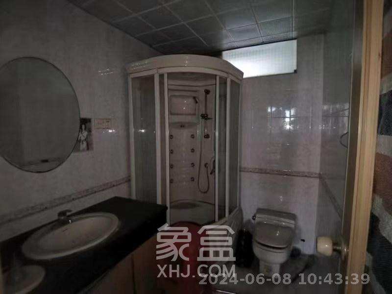 德政园 4室2厅2卫 1700.0元/月 德政园 4室2厅2卫 1700.0元/月室内图