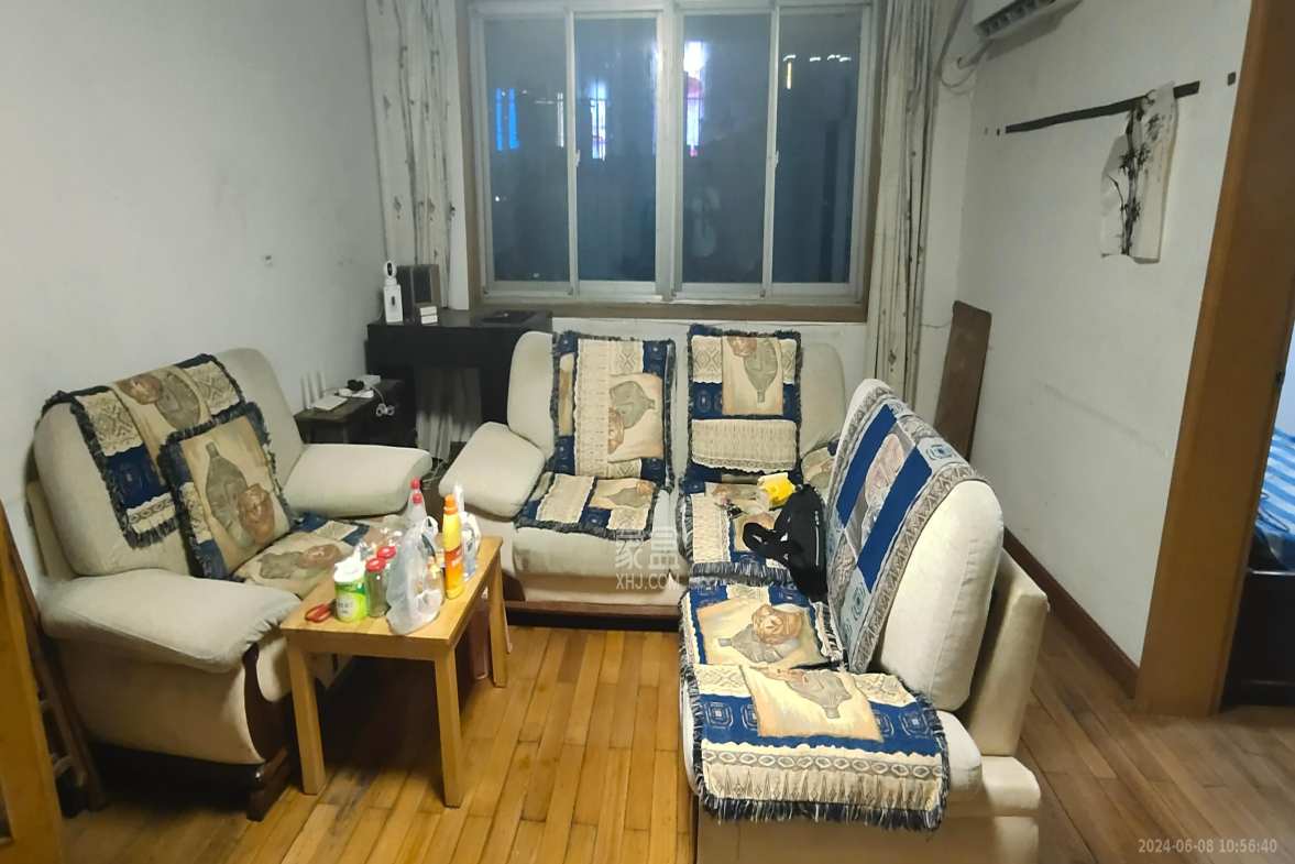 开福寺路职工宿舍  3室1厅1卫    1800.0元/月室内图1