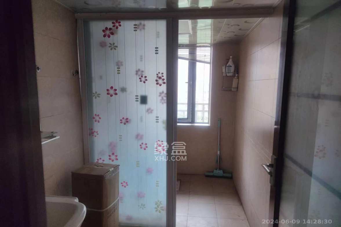 奥林匹克花园  3室2厅2卫    2500.0元/月室内图