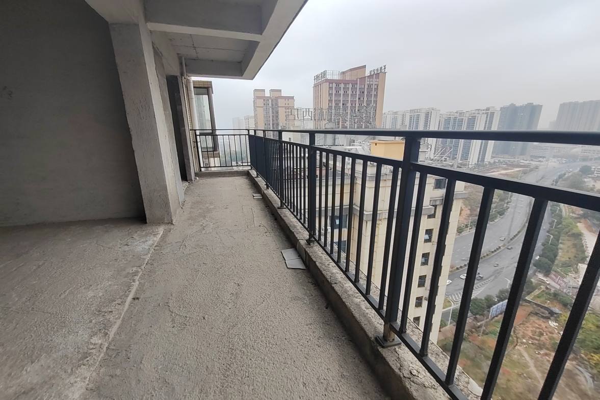 金兰湾商住小区  3室2厅2卫    81.8万客厅