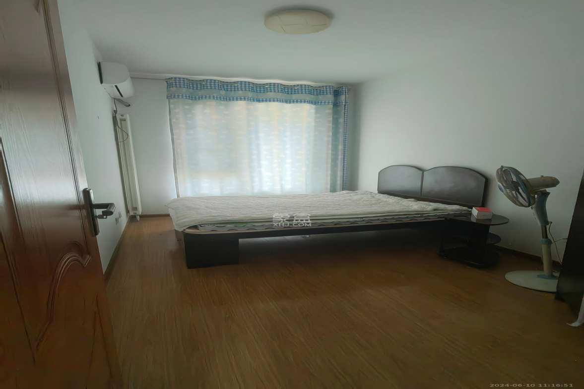 怡海星城 3室2厅1卫 2200.0元/月 怡海星城 3室2厅1卫 2200.0元/月室内图