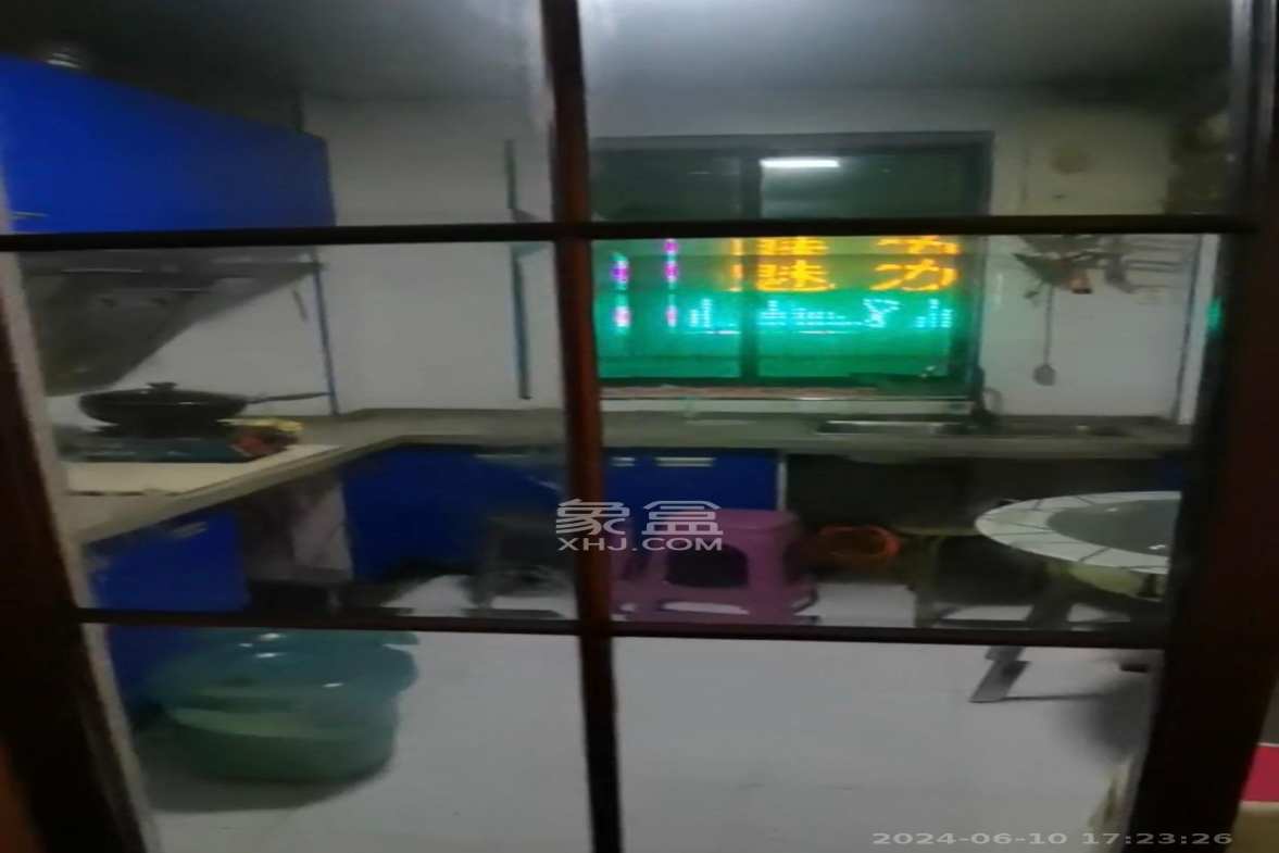 大桥四区  3室2厅2卫   3400.00元/月室内图