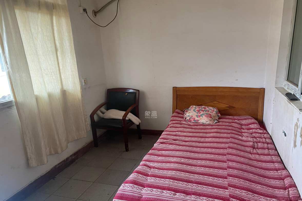 晓园宿舍（晓园路湘运小区）  2室1厅1卫    1300.0元/月室内图