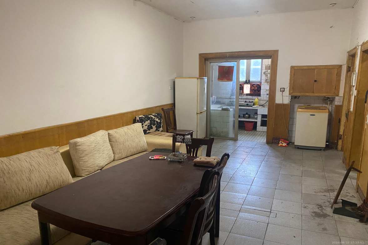 晓园宿舍（晓园路湘运小区）  2室1厅1卫    1300.0元/月室内图