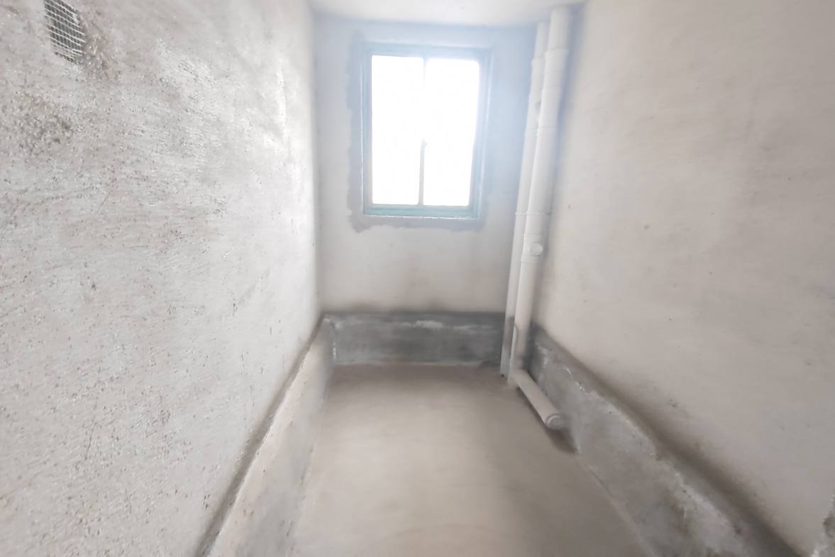 金兰湾商住小区 3室2厅2卫 51.0万 金兰湾商住小区 3室2厅2卫 51.0万客厅