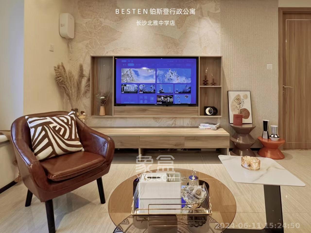 恒大清澜苑（恒大御景半岛四期）  1室1厅1卫   1800.00元/月