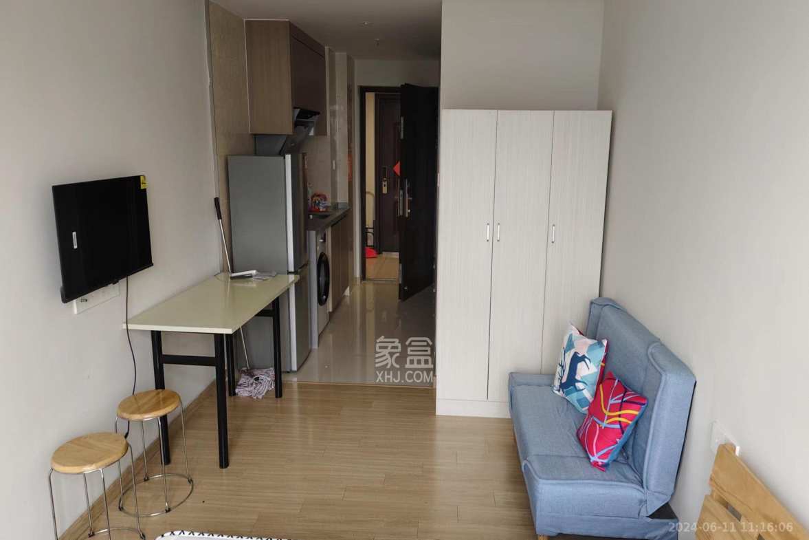 敏捷珑玥府  1室1厅1卫    1100.0元/月 敏捷珑玥府  1室1厅1卫    1100.0元/月室内图