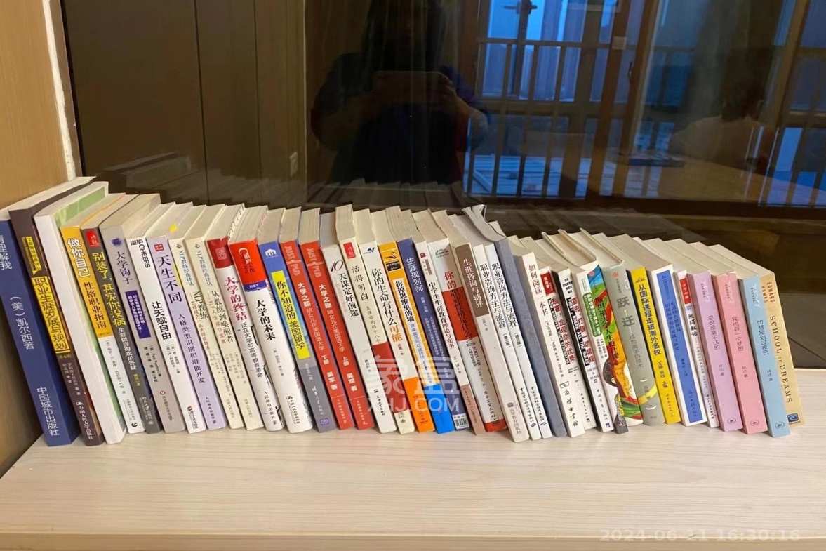 融科檀香山（融科紫檀、香山国际）  1室1厅1卫   2000.00元/月室内图
