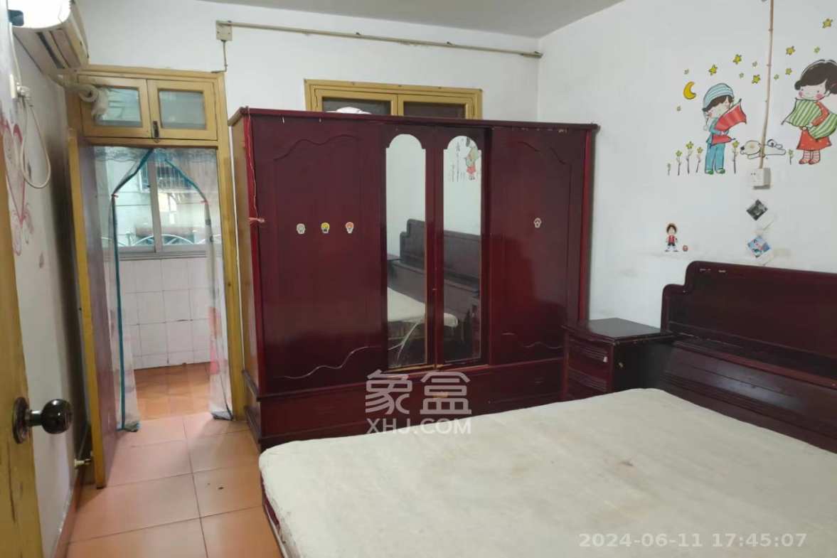 马王堆金阁铝材宿舍  2室2厅1卫    1600.0元/月 马王堆金阁铝材宿舍  2室2厅1卫    1600.0元/月室内图