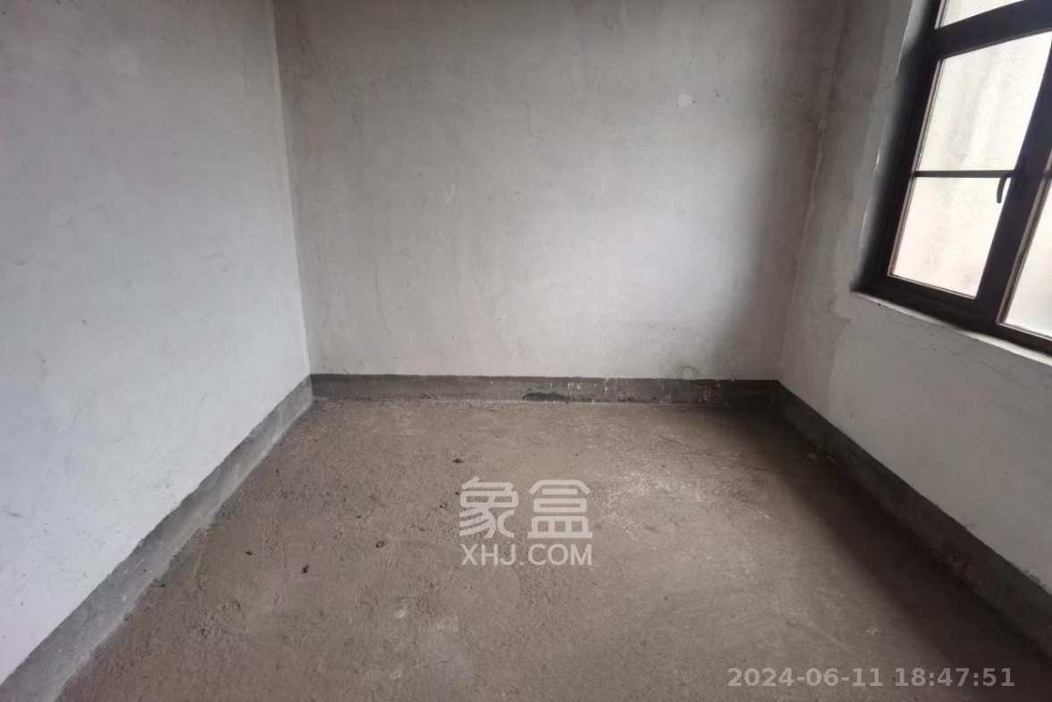 昆仑和府  5室2厅2卫   11000.00元/月室内图