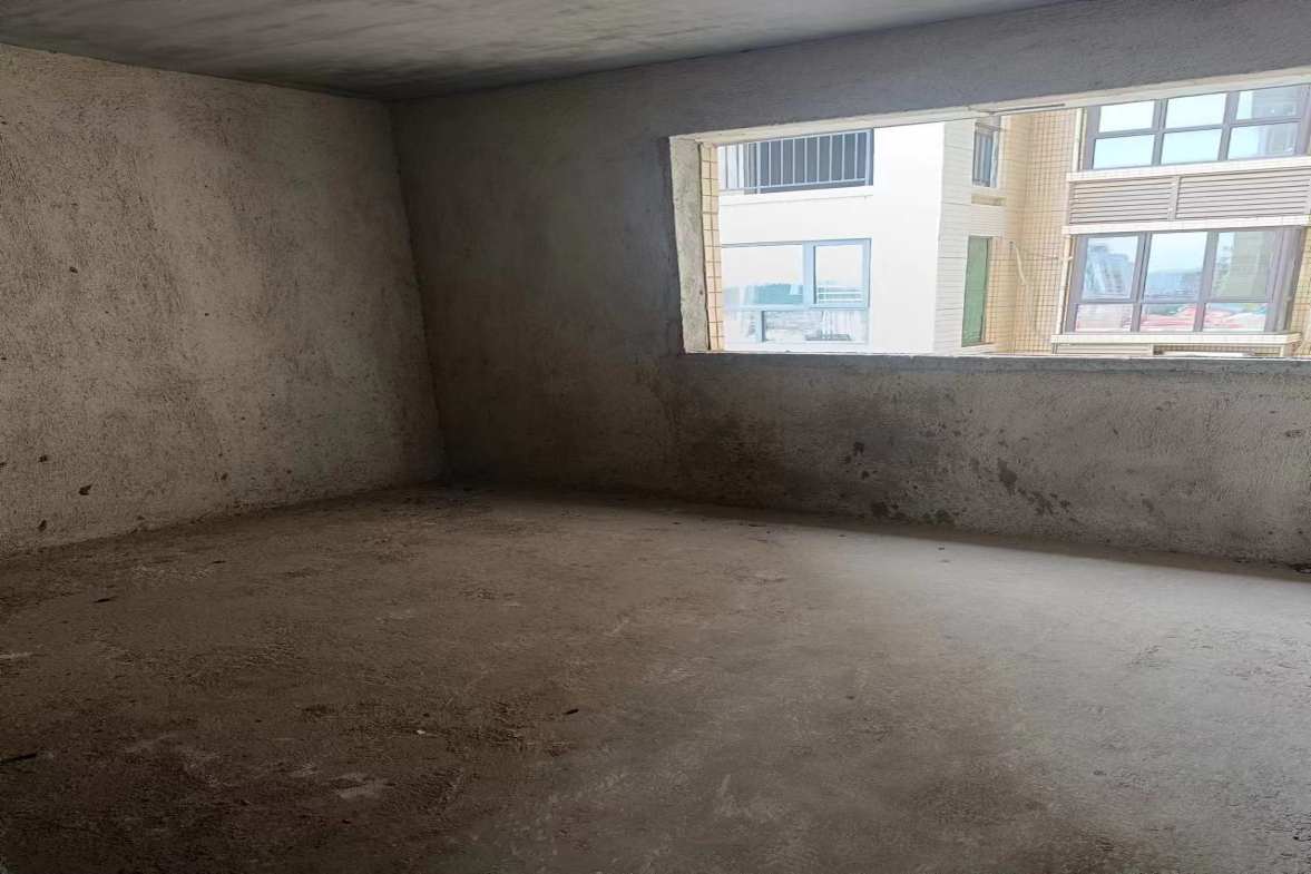 广圆怡心苑 3室2厅2卫 65.0万 广圆怡心苑 3室2厅2卫 65.0万客厅