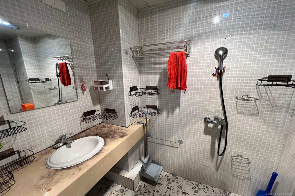 万科魅力之城  1室1厅1卫    1300.0元/月 万科魅力之城  1室1厅1卫    1300.0元/月室内图