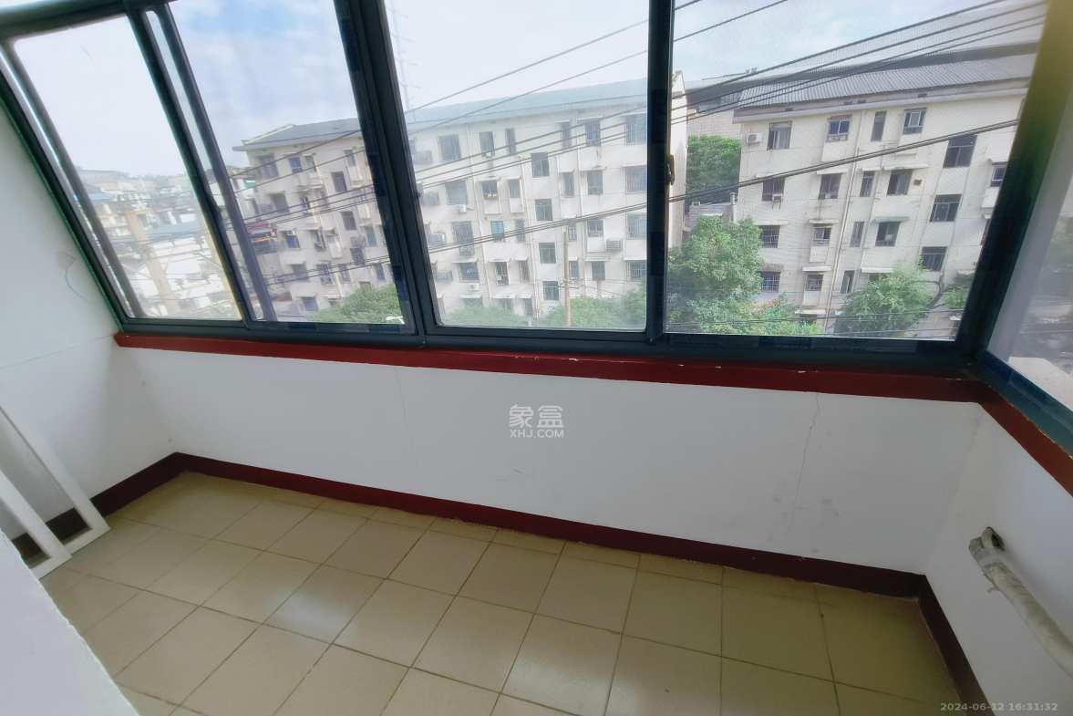 蔬菜公司宿舍 2室2厅2卫 1500.0元/月 蔬菜公司宿舍 2室2厅2卫 1500.0元/月室内图