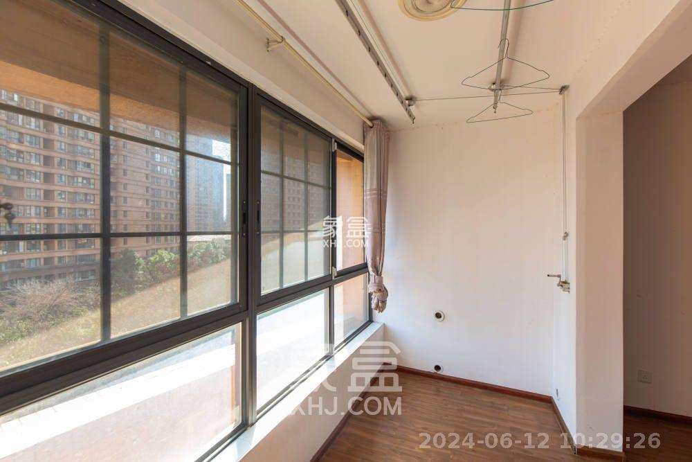 五矿万境水岸一期（万境水岸嘉苑）  3室2厅2卫   2800.00元/月室内图