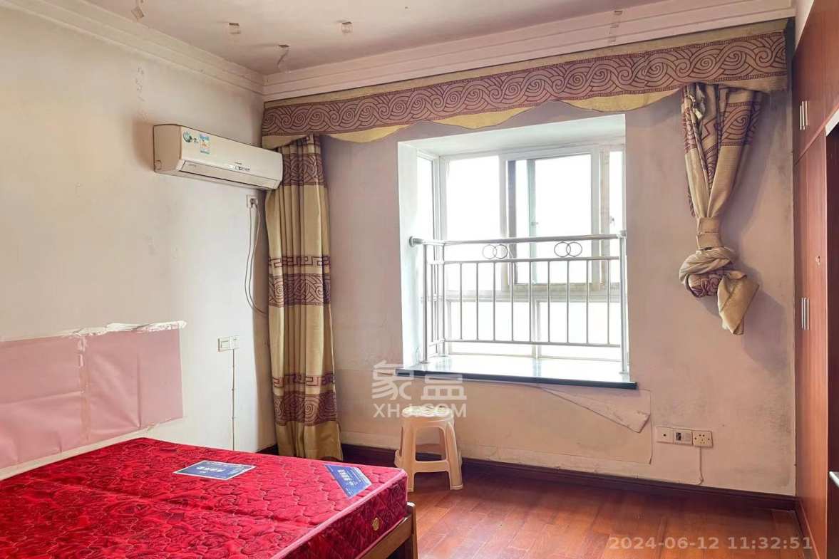 知微园 3室2厅1卫 1600.0元/月 知微园 3室2厅1卫 1600.0元/月室内图