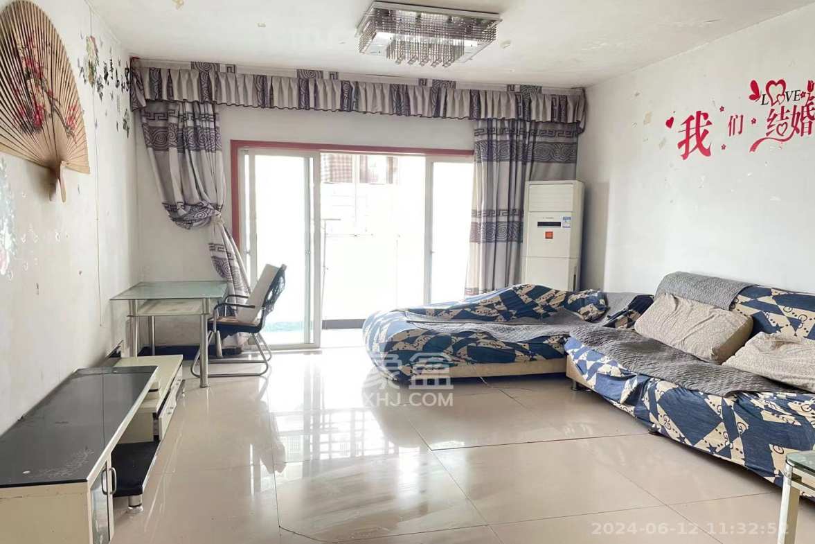 知微园 3室2厅1卫 1600.0元/月 知微园 3室2厅1卫 1600.0元/月室内图