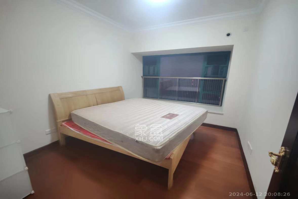 恒大雅苑  3室2厅2卫    2500.0元/月室内图