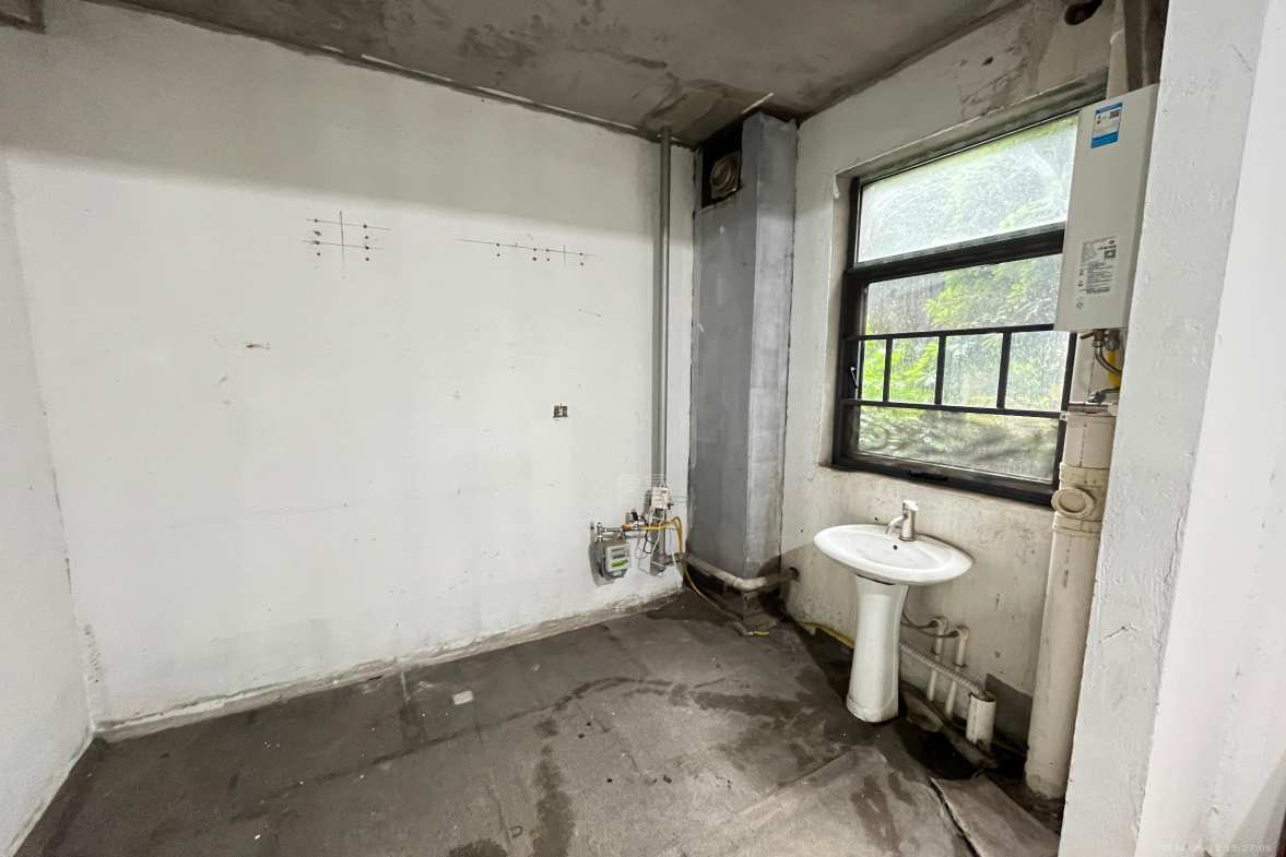 时代新城(翰林府)  3室2厅2卫    1600.0元/月 时代新城(翰林府)  3室2厅2卫    1600.0元/月室内图