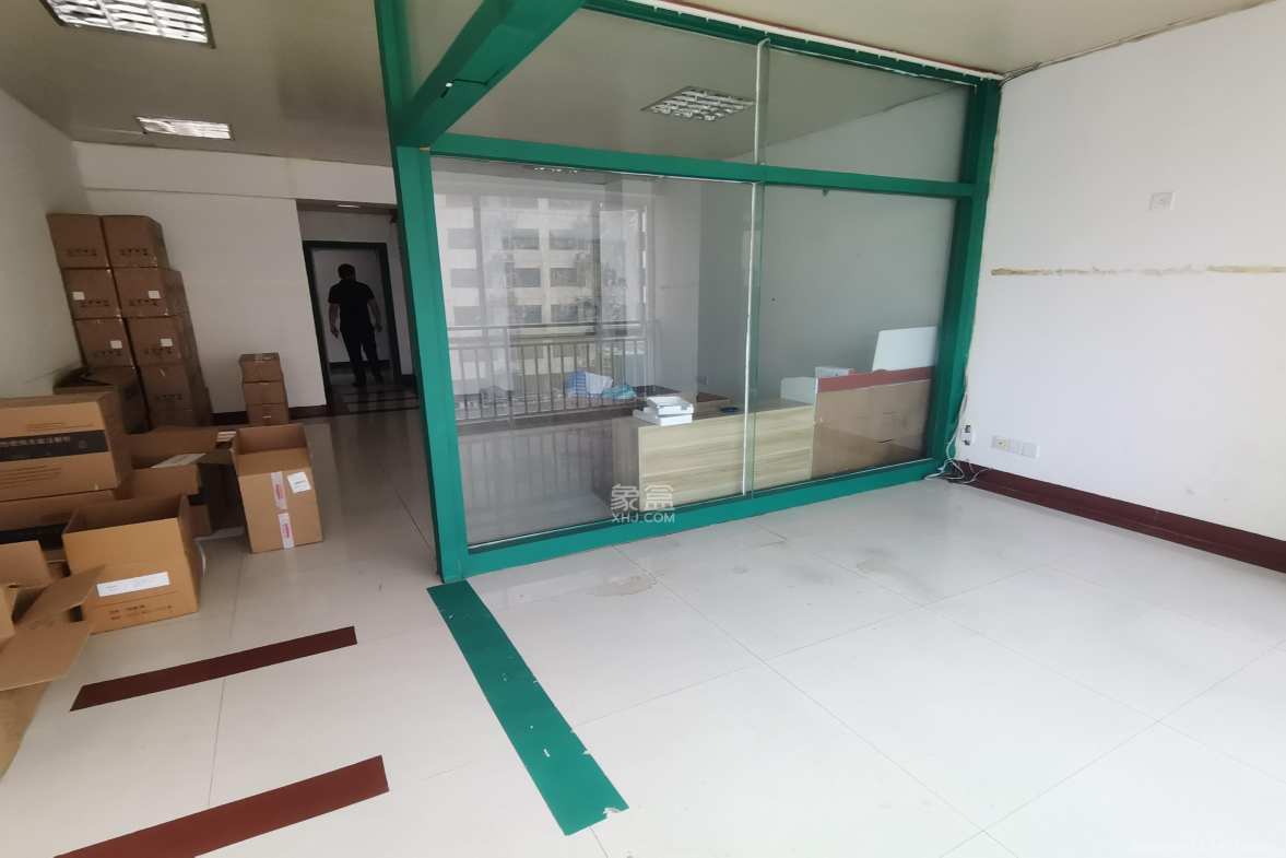 朝阳银座  1室1厅1卫    1800.0元/月室内图