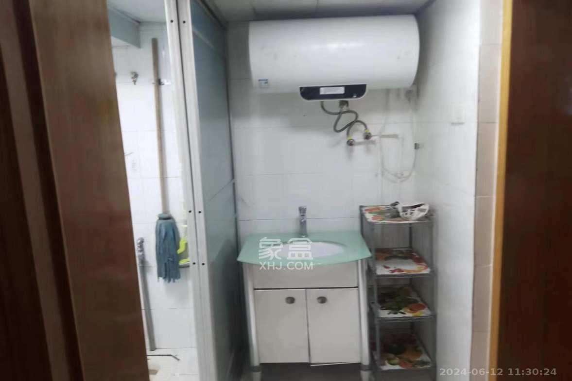中国农业发展银行机关宿舍  3室2厅1卫    3200.0元/月 中国农业发展银行机关宿舍  3室2厅1卫    3200.0元/月室内图