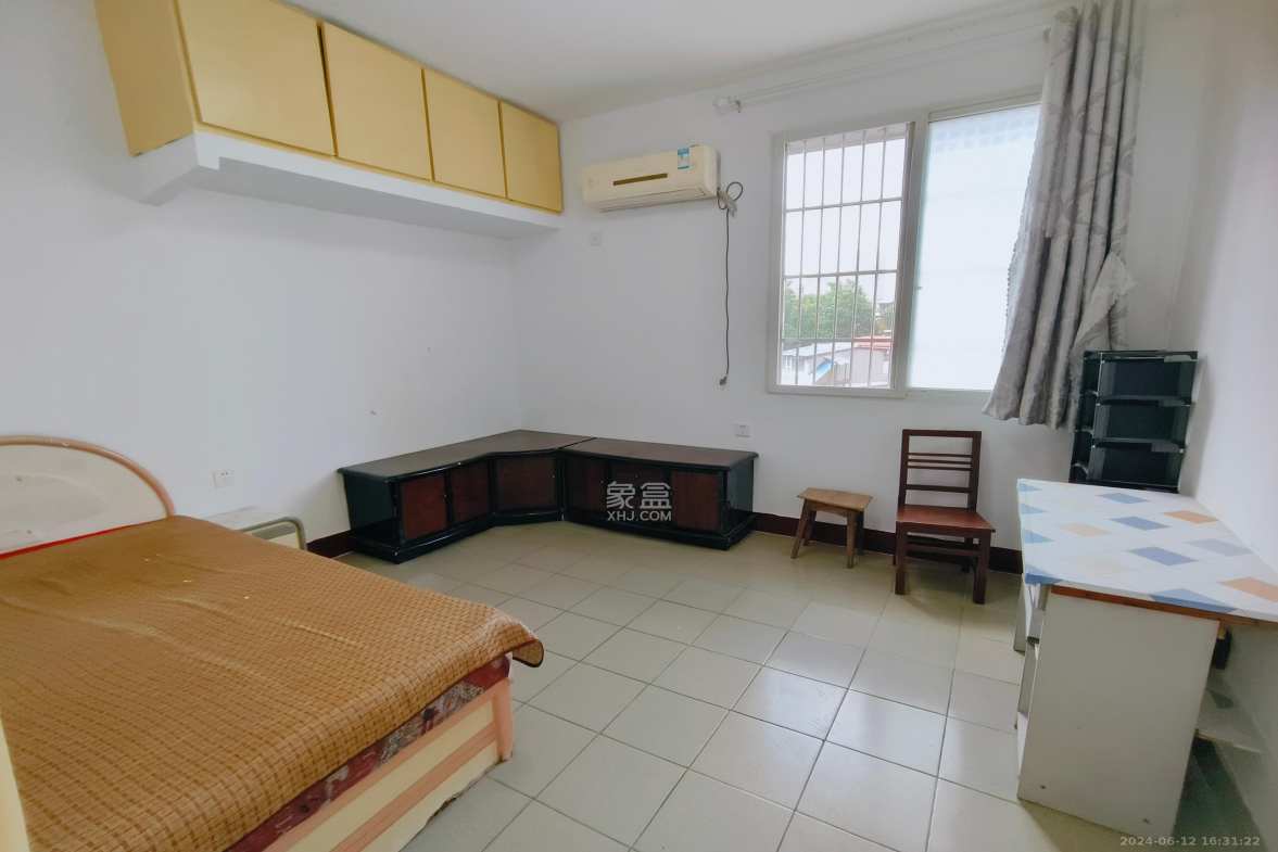 蔬菜公司宿舍 2室2厅2卫 1500.0元/月 蔬菜公司宿舍 2室2厅2卫 1500.0元/月室内图