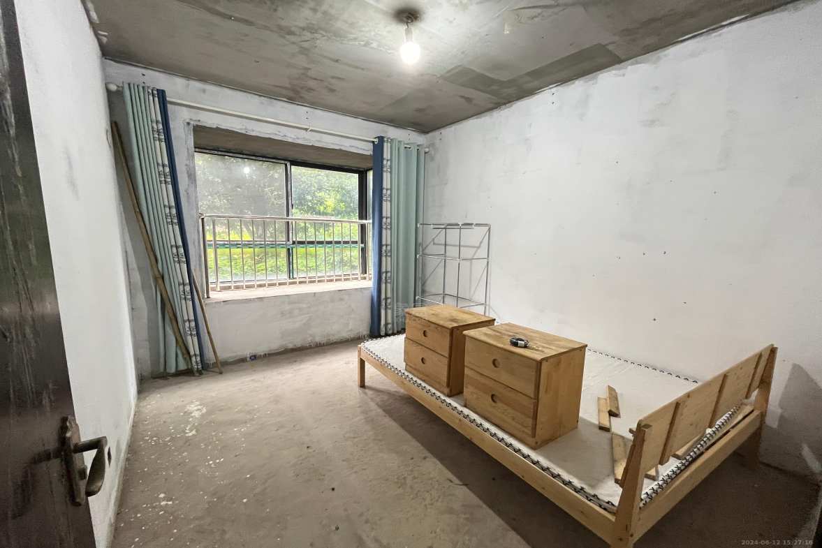 时代新城(翰林府)  3室2厅2卫    1600.0元/月 时代新城(翰林府)  3室2厅2卫    1600.0元/月室内图