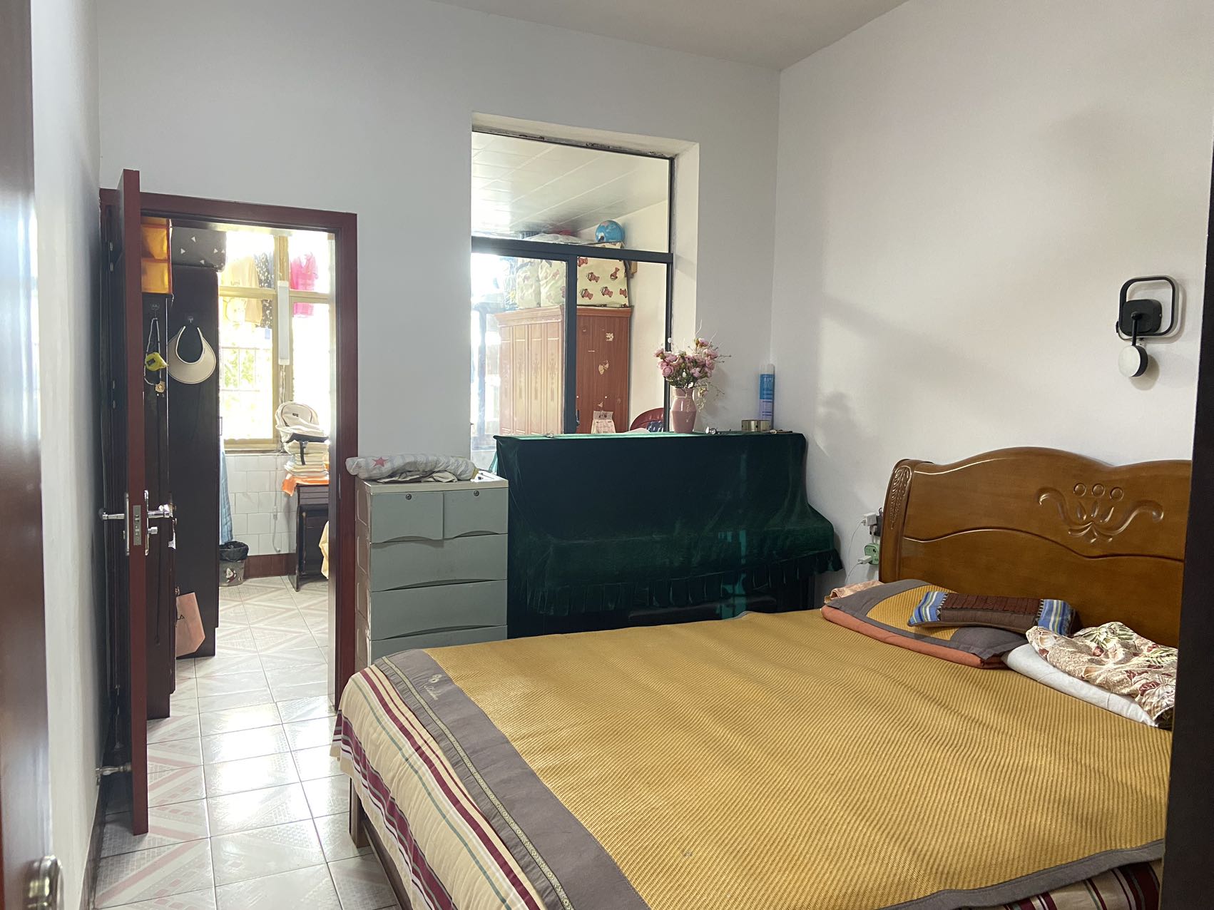 索桥居委会  2室1厅1卫    15.8万